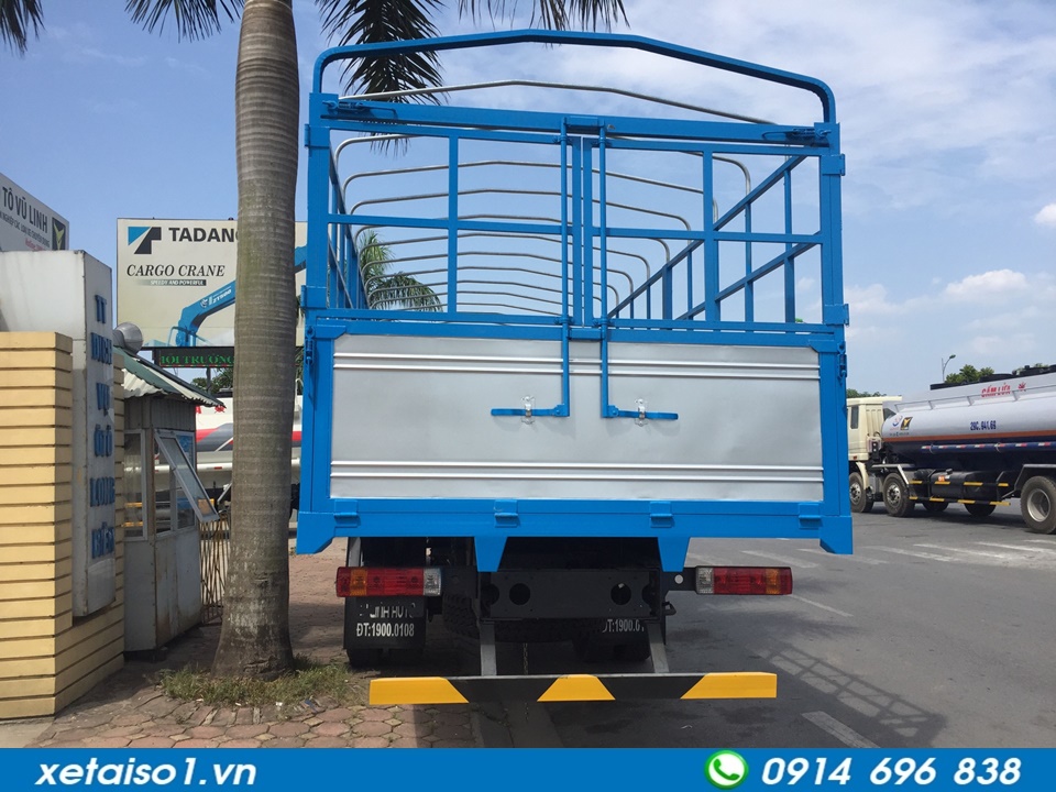 xe tải thùng 2 chân faw xe tải thùng 2 chân faw